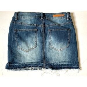 dollhouse Jean Skirt Size 5